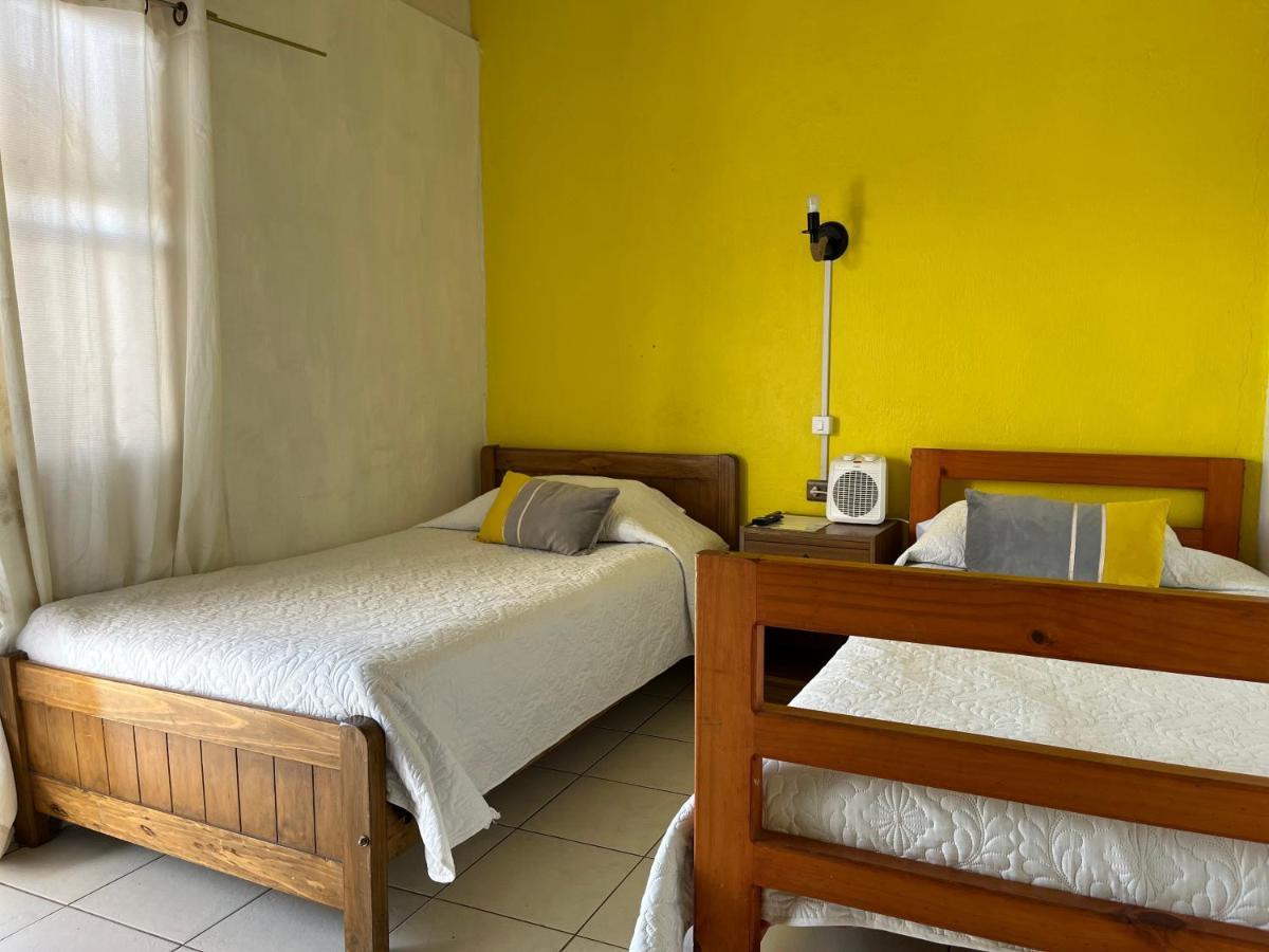 Hostal Avenue Ла-Серена Экстерьер фото